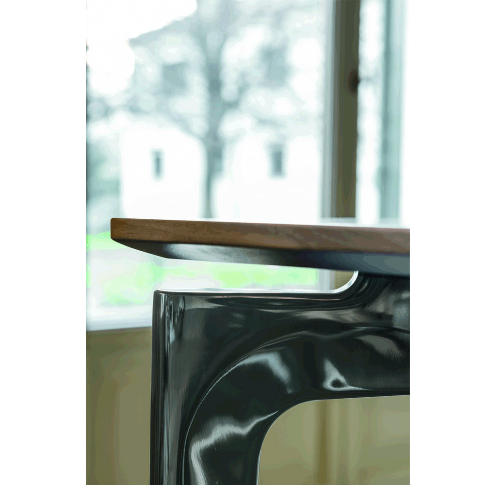 Liuto Square Dining Table