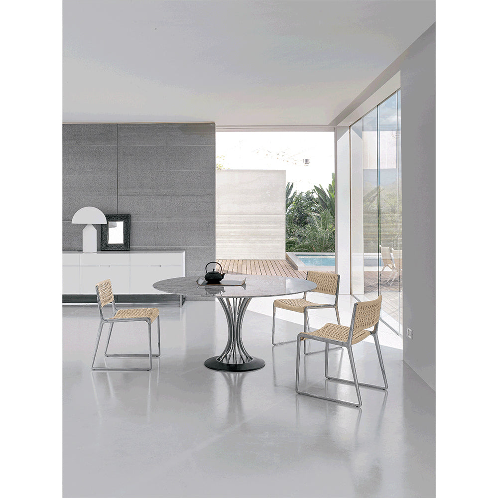 Radar Dining Table