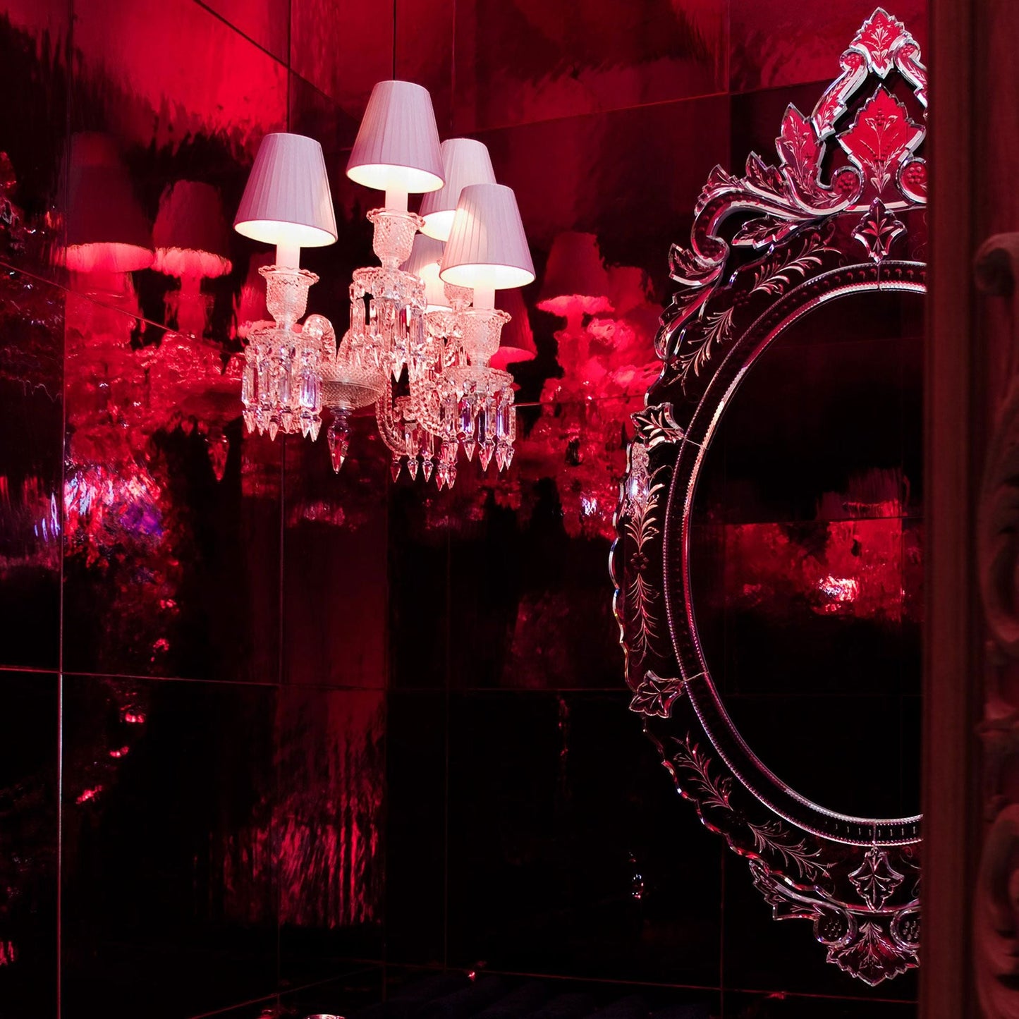 Baccarat Zé‘¼å¬ith Wall Sconce